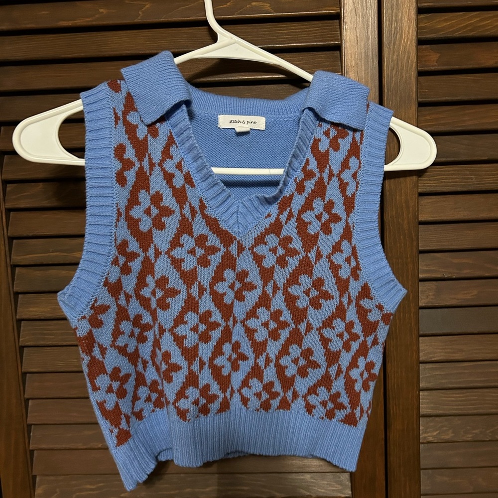 Stitch & Pine Cropped Sweater Top